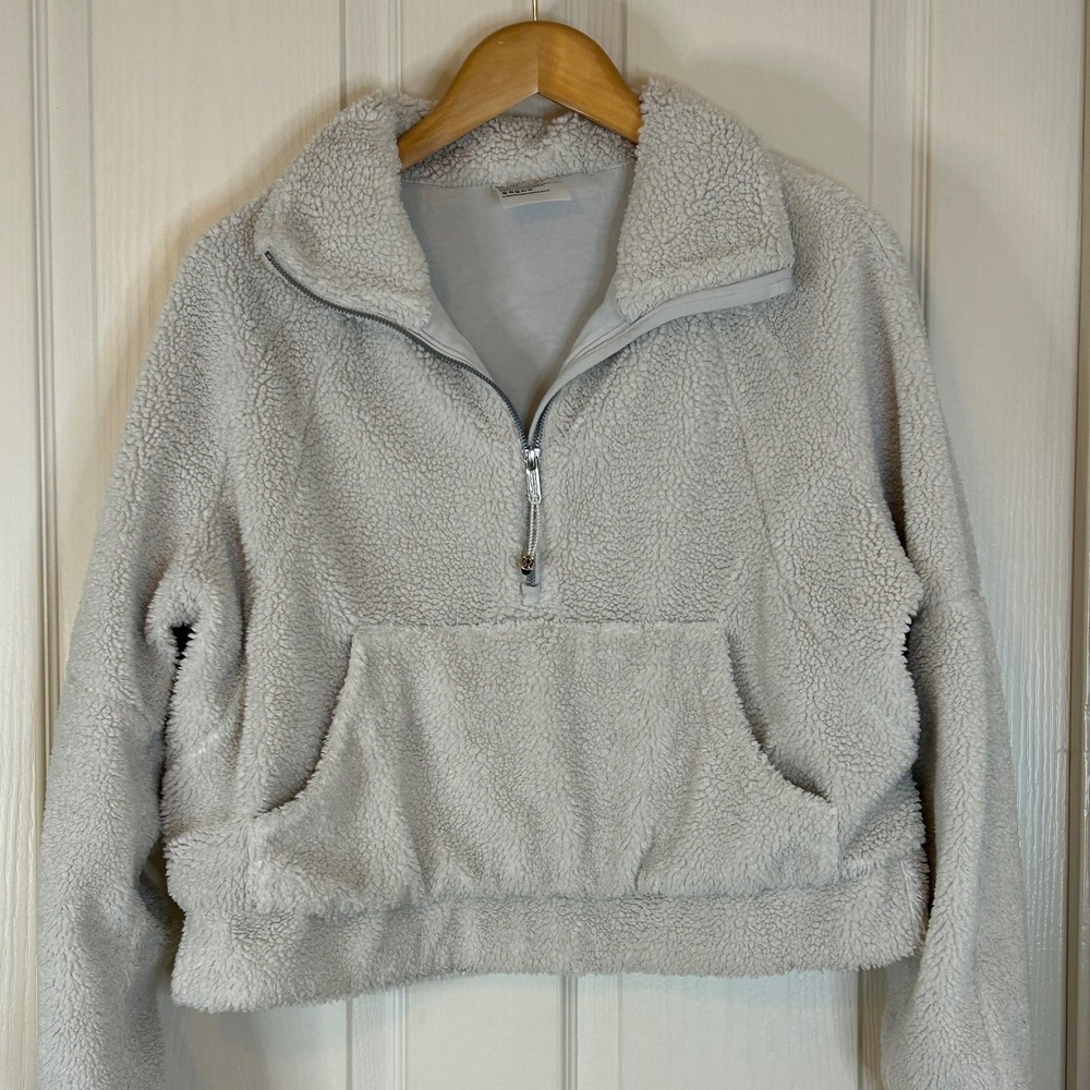 Lululemon Fleece Pullover Half Zip Crop Top Thumb Hole M/L Beige